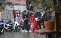 Đề phòng thời tiết nguy hiểm trên đất liền và trên biển