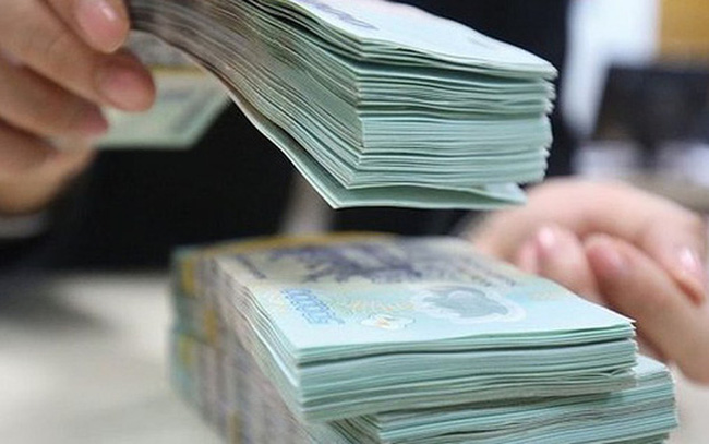 Đường dây nóng của Bộ Tài chính tiếp nhận phản ánh về ép khách hàng mua bảo hiểm