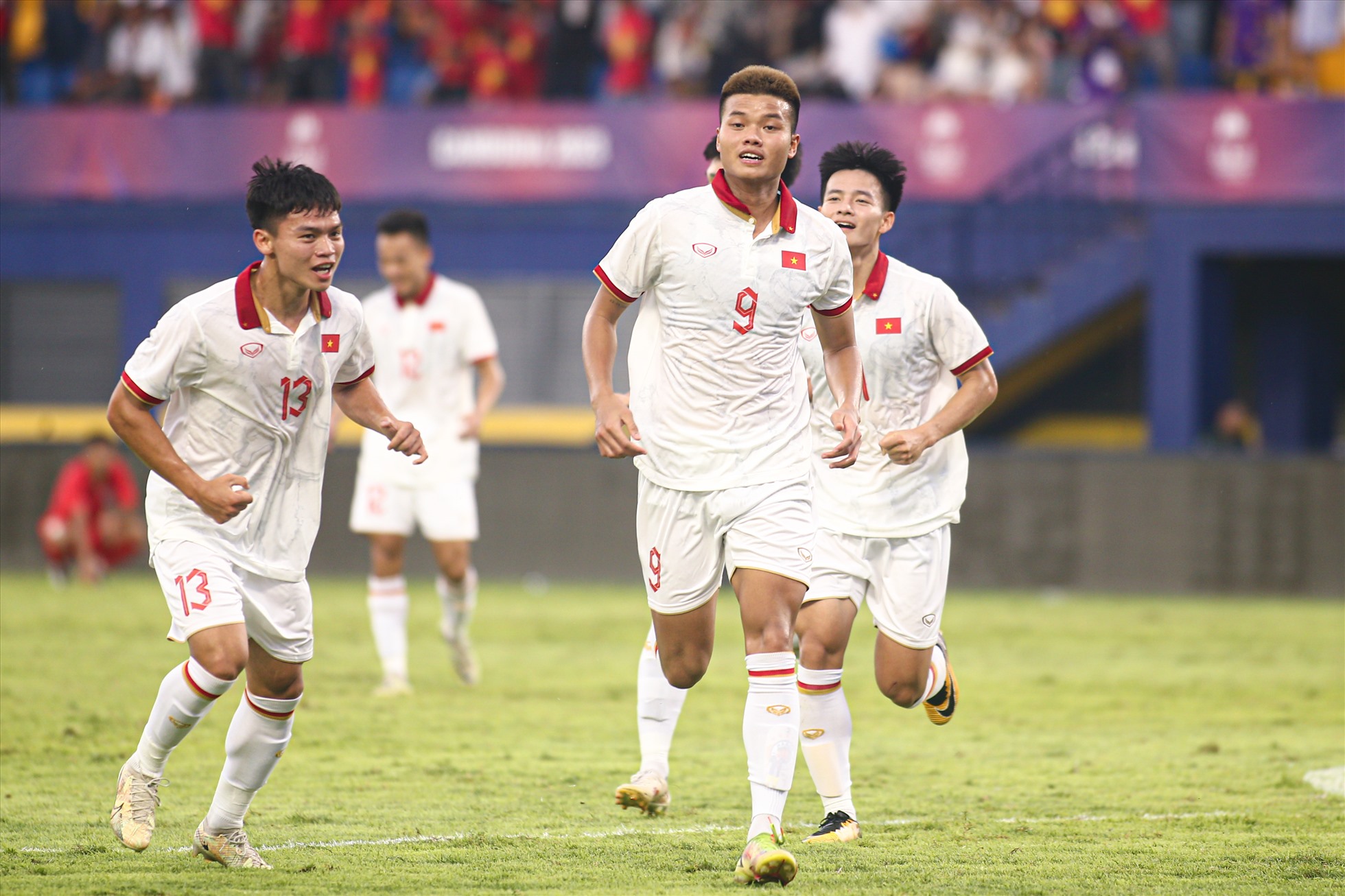 Nhận định U22 Việt Nam - U22 Malaysia: Cạnh tranh tấm vé vào bán kết