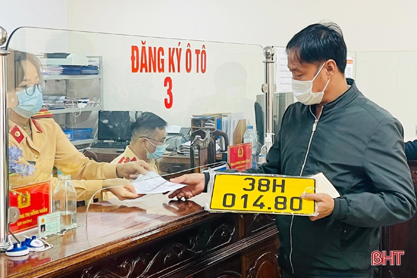 Cấp biển số theo mã định danh của chủ xe từ ngày 15/8
