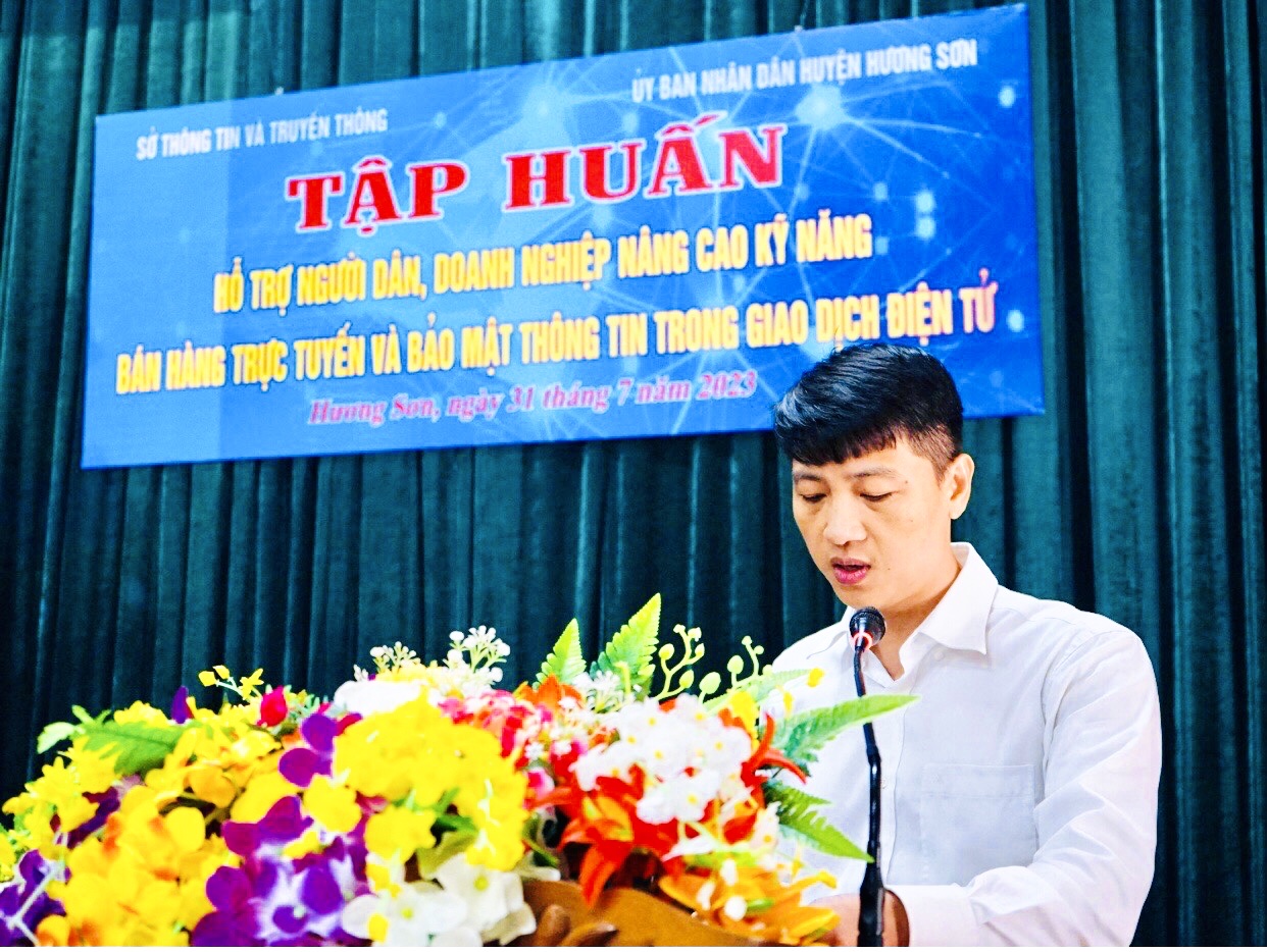 Tập huấn nâng cao kỹ năng bán hàng trực tuyến và bảo mật  thông tin trong giao địch điện tử
