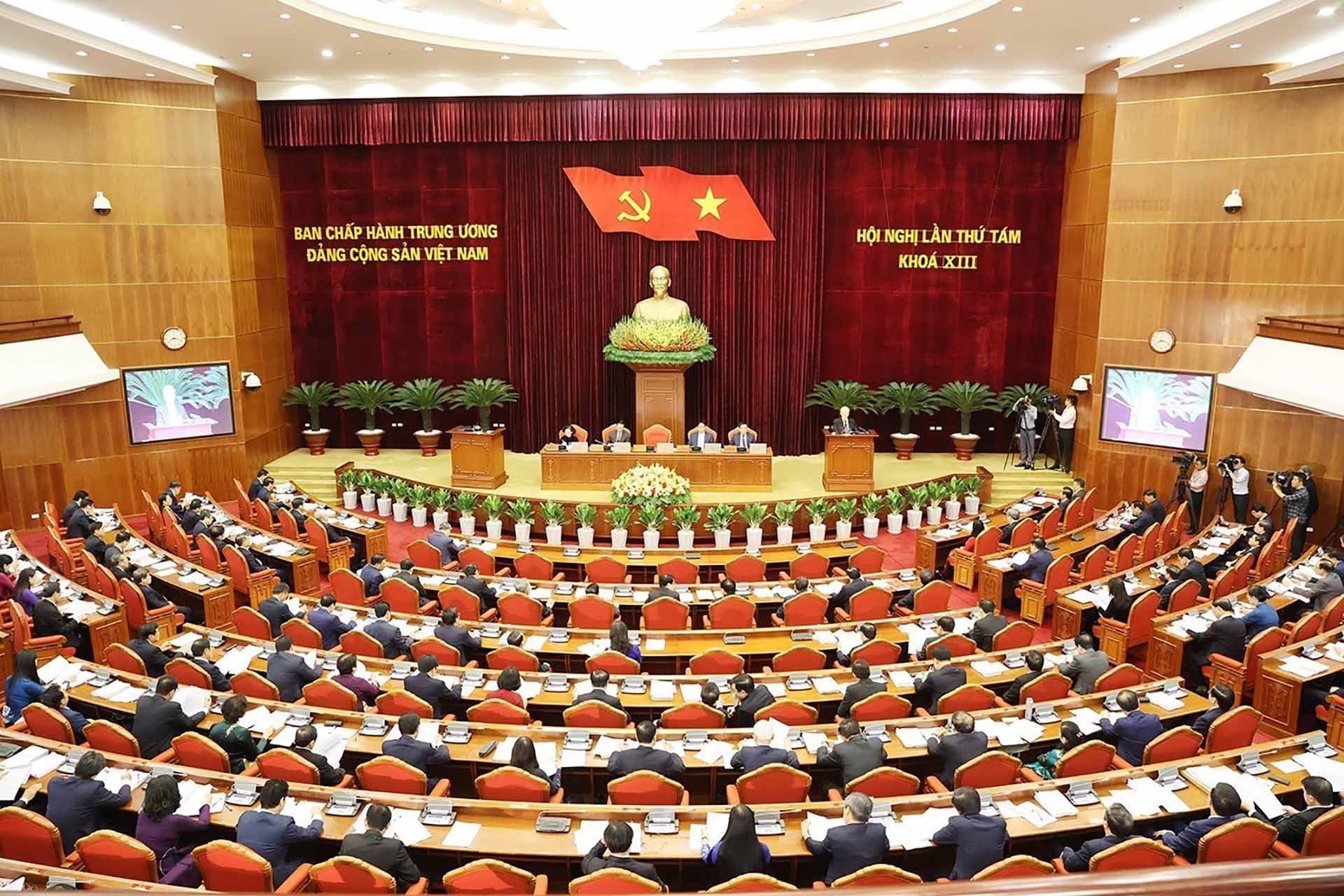 Quy định mới của Bộ Chính trị về kiểm điểm, đánh giá, xếp loại chất lượng hằng năm đối với tập thể, cá nhân