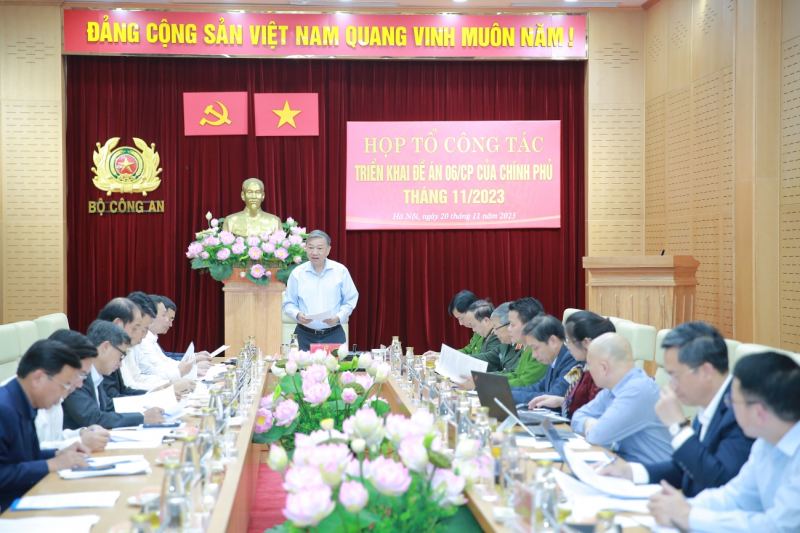 Tập trung ứng dụng Đề án 06 phục vụ an sinh xã hội dịp Tết Nguyên đán 2024
