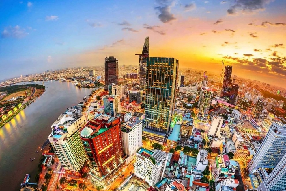 Kinh tế Việt Nam 2024: Thách thức đan xen cùng cơ hội tăng trưởng