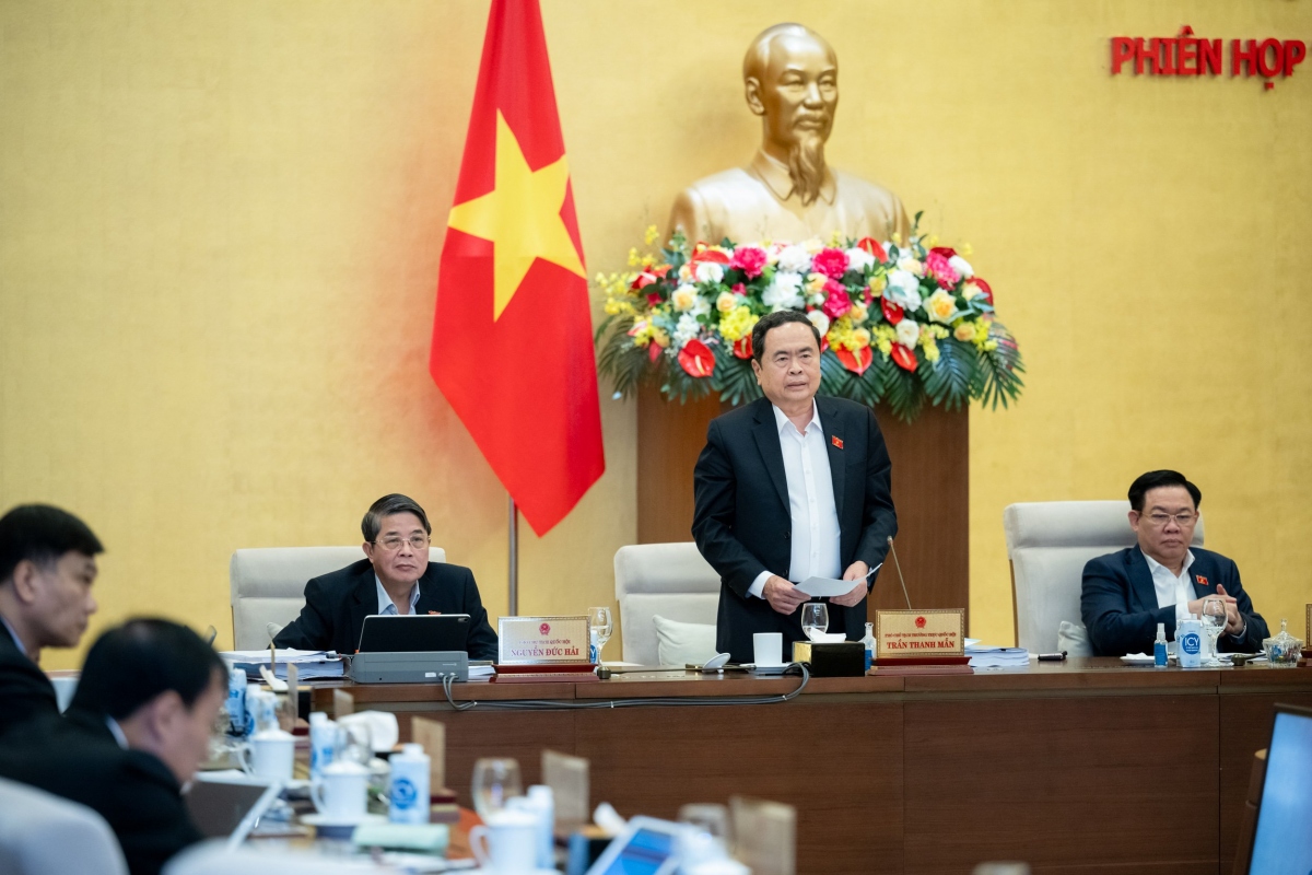 Phó Chủ tịch Quốc hội: Cấm tài xế uống rượu bia lái xe thì mới bình yên