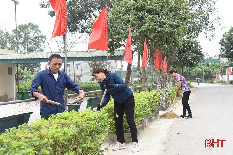 Ra sức thi đua chào mừng kỷ niệm 120 năm Ngày sinh Tổng Bí thư Trần Phú