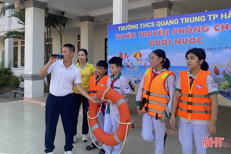 Trang bị kiến thức phòng, chống đuối nước cho học sinh Hà Tĩnh