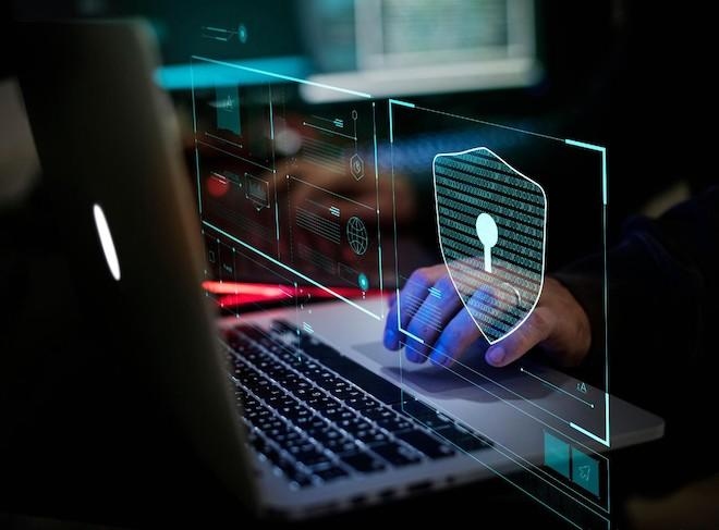 Hacker tấn công hệ thống, đánh cắp dữ liệu: Trả giá đắt nếu lơ là an ninh mạng