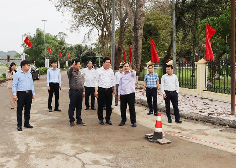 Bí thư Tỉnh ủy kiểm tra công tác chuẩn bị cho lễ kỷ niệm 120 năm ngày sinh Tổng Bí thư Trần Phú