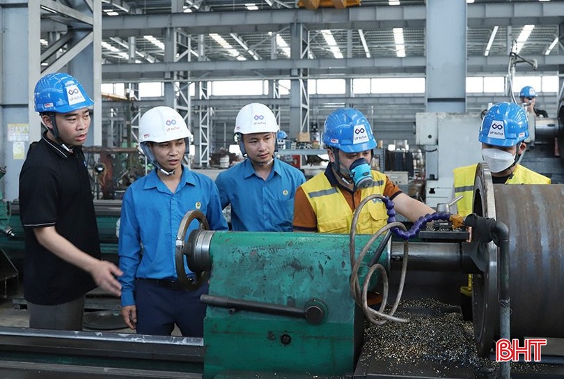 Hà Tĩnh khởi động Tháng Công nhân năm 2024