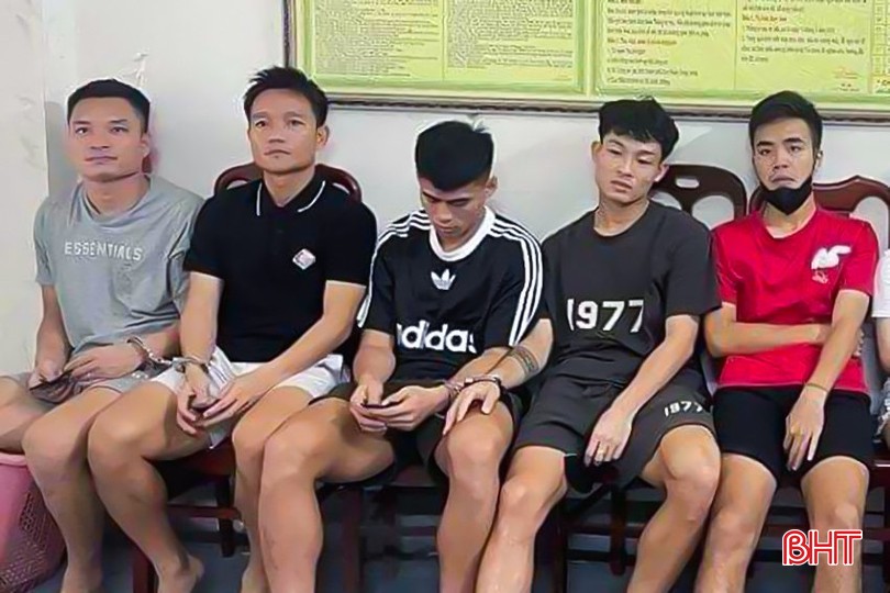 Khởi tố, bắt tạm giam 5 cầu thủ sử dụng trái phép chất ma túy
