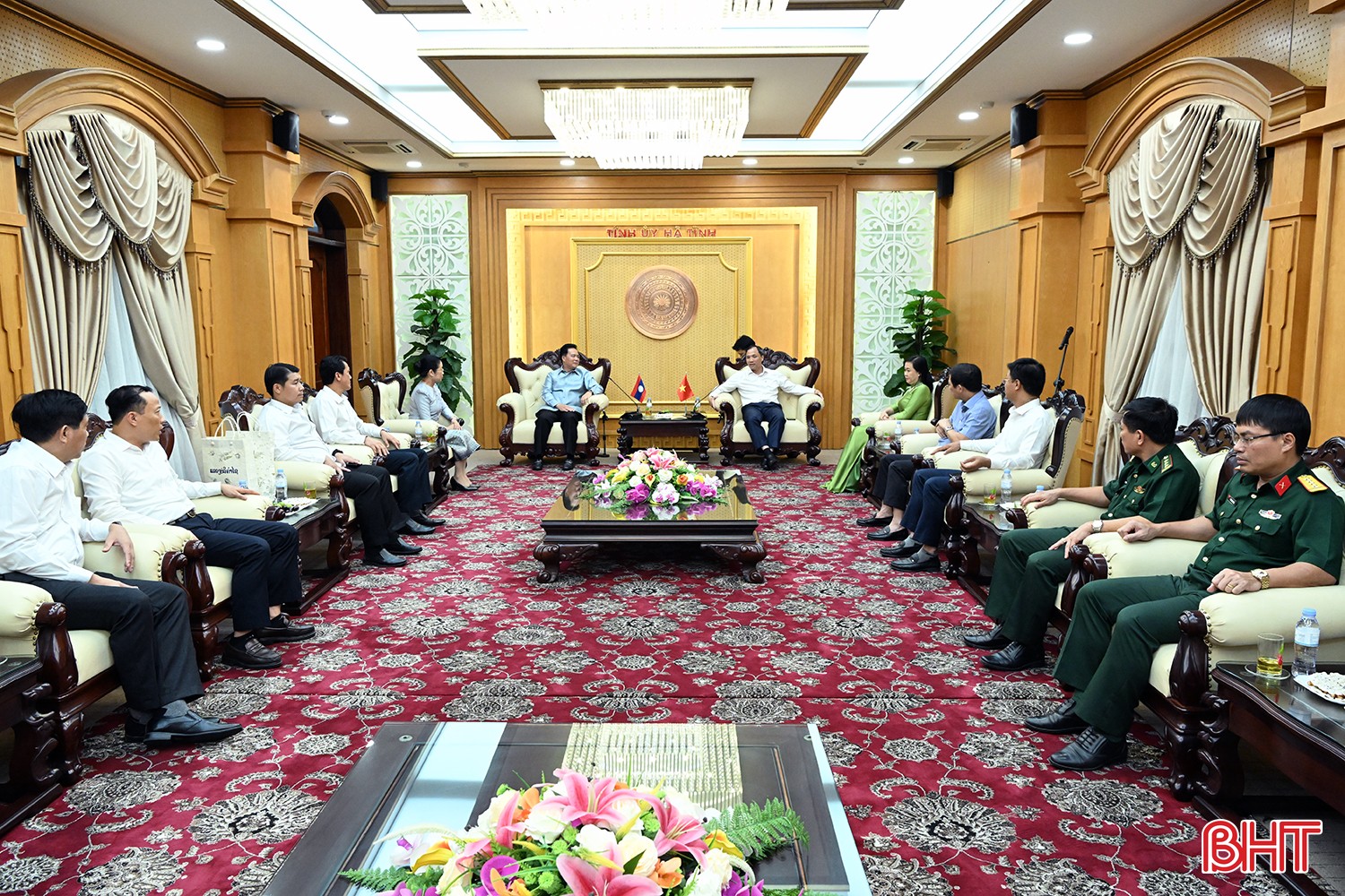 Tiếp tục đưa quan hệ hợp tác giữa Hà Tĩnh với các địa phương Lào lên tầm cao mới
