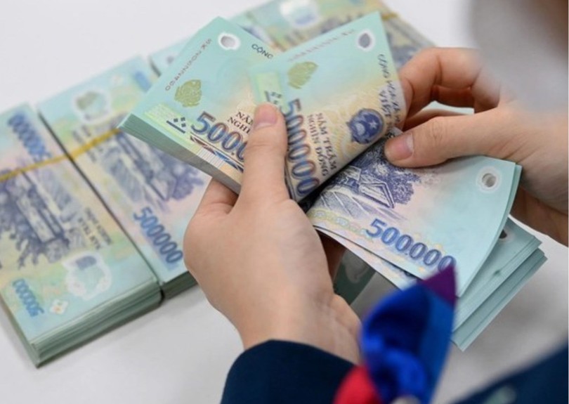 Vì sao nhiều công chức chưa nhận được lương theo mức mới từ ngày 1/7?