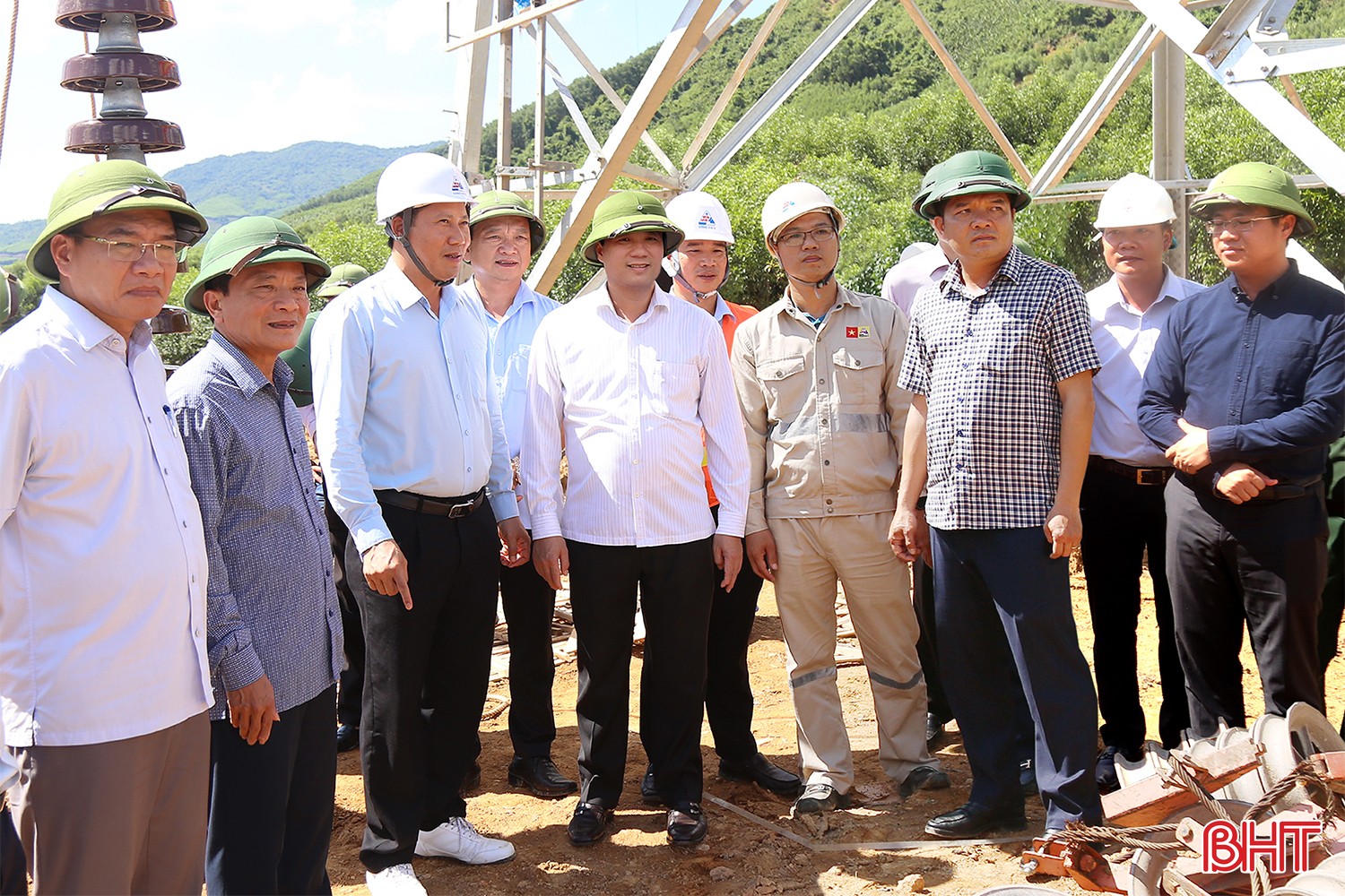 Tạo thuận lợi nhất để các dự án trọng điểm quốc gia qua Hà Tĩnh đảm bảo tiến độ
