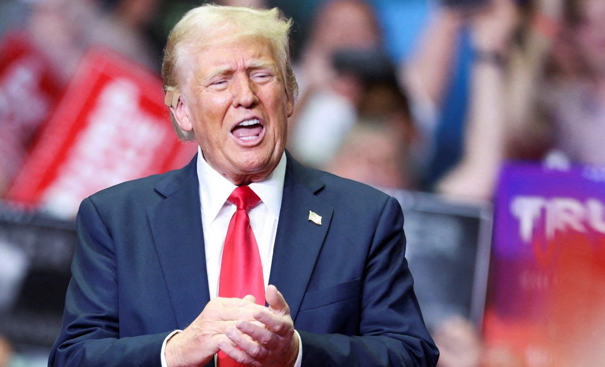 Ông Donald Trump: Bà Kamala Harris sẽ dễ bị đánh bại hơn ông Biden