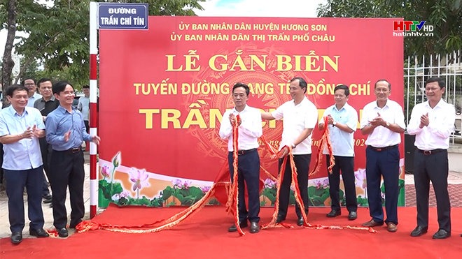 Bí thư Tỉnh uỷ dự lễ đặt tên đường tại Hương Sơn