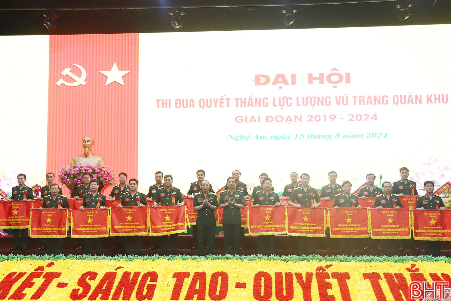 Đại hội Thi đua quyết thắng Quân khu 4 tạo động lực thực hiện thắng lợi nhiệm vụ chính trị