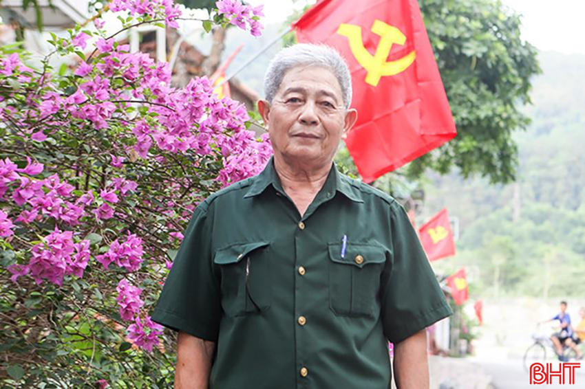 Những cán bộ cơ sở ở Hà Tĩnh nêu gương sáng học Bác