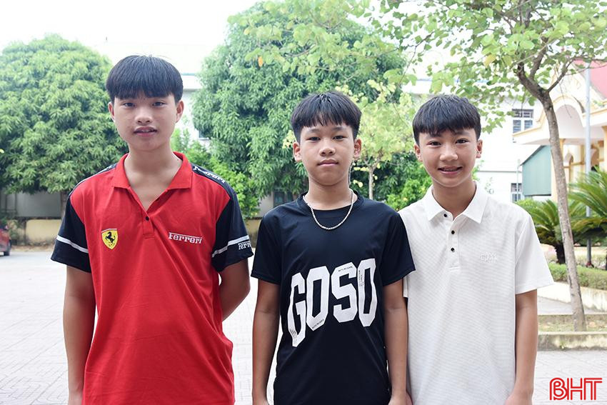 Nhóm học sinh dũng cảm cứu thành công 2 trẻ đuối nước