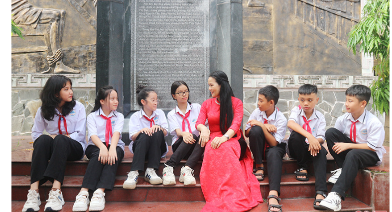 Sáng mãi hào khí tinh thần cách mạng