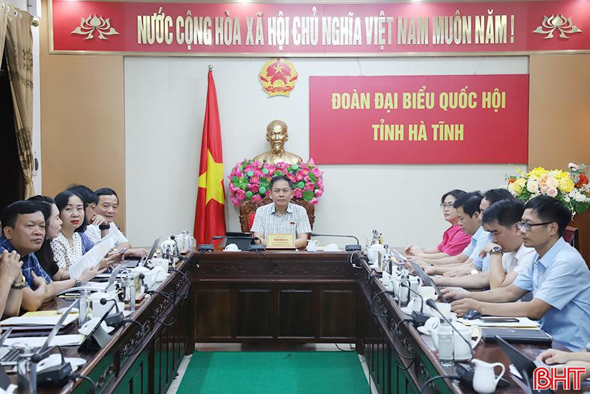 Đại biểu Quốc hội Hà Tĩnh chất vấn 2 bộ trưởng