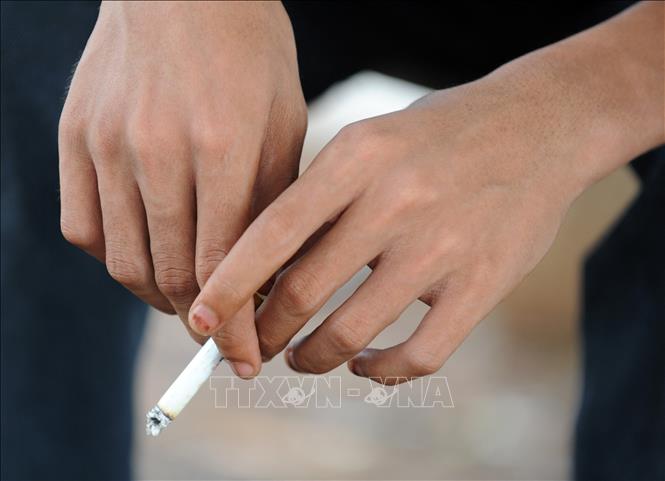 Tăng thuế với thuốc lá - Bài cuối: Hướng tới giảm số người hút