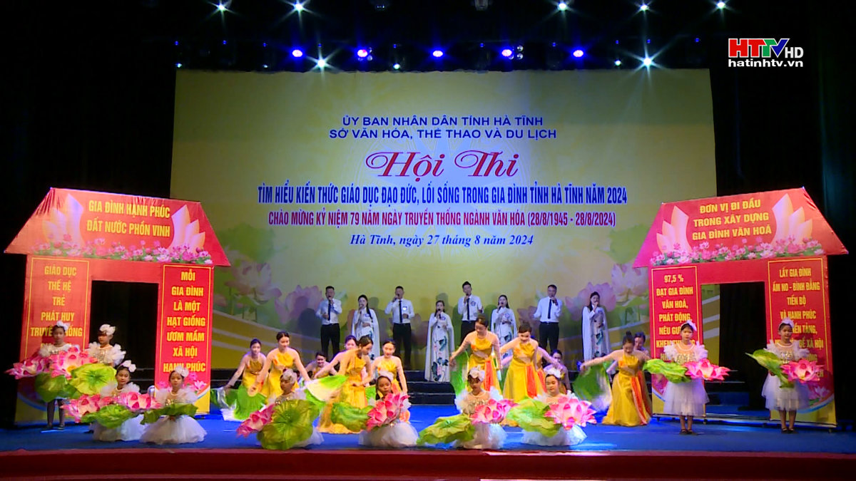 Khai mạc Hội thi “Tìm hiểu kiến thức về giáo dục đạo đức, lối sống trong gia đình”
