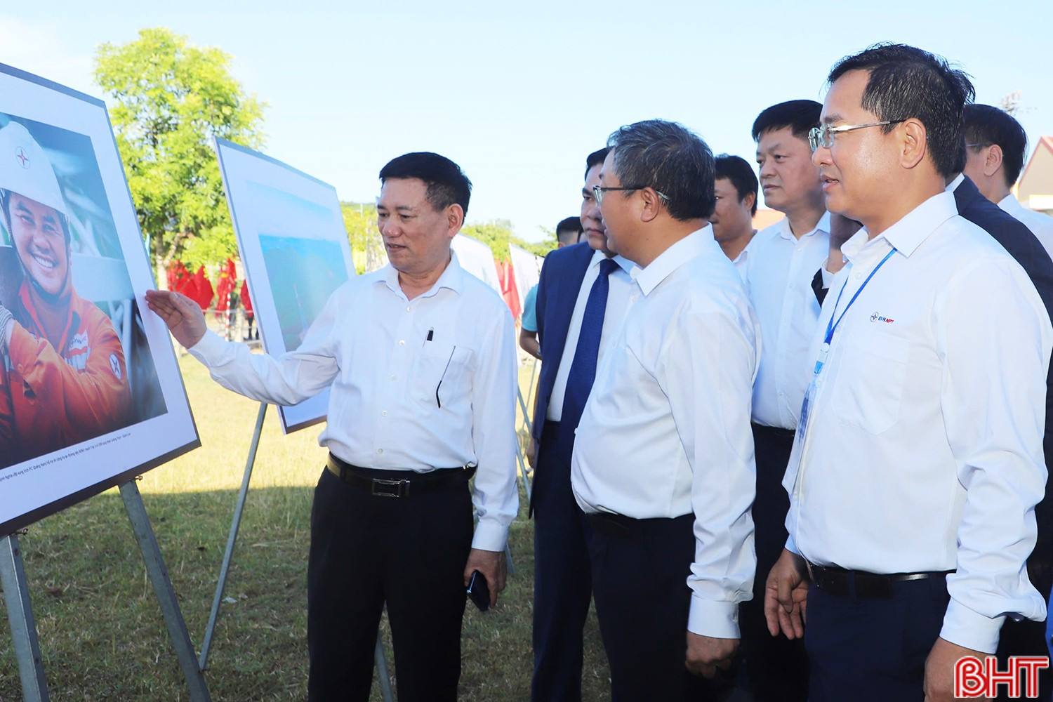 Phó Thủ tướng Hồ Đức Phớc dự lễ khánh thành Dự án đường dây 500kV mạch 3 tại Hà Tĩnh
