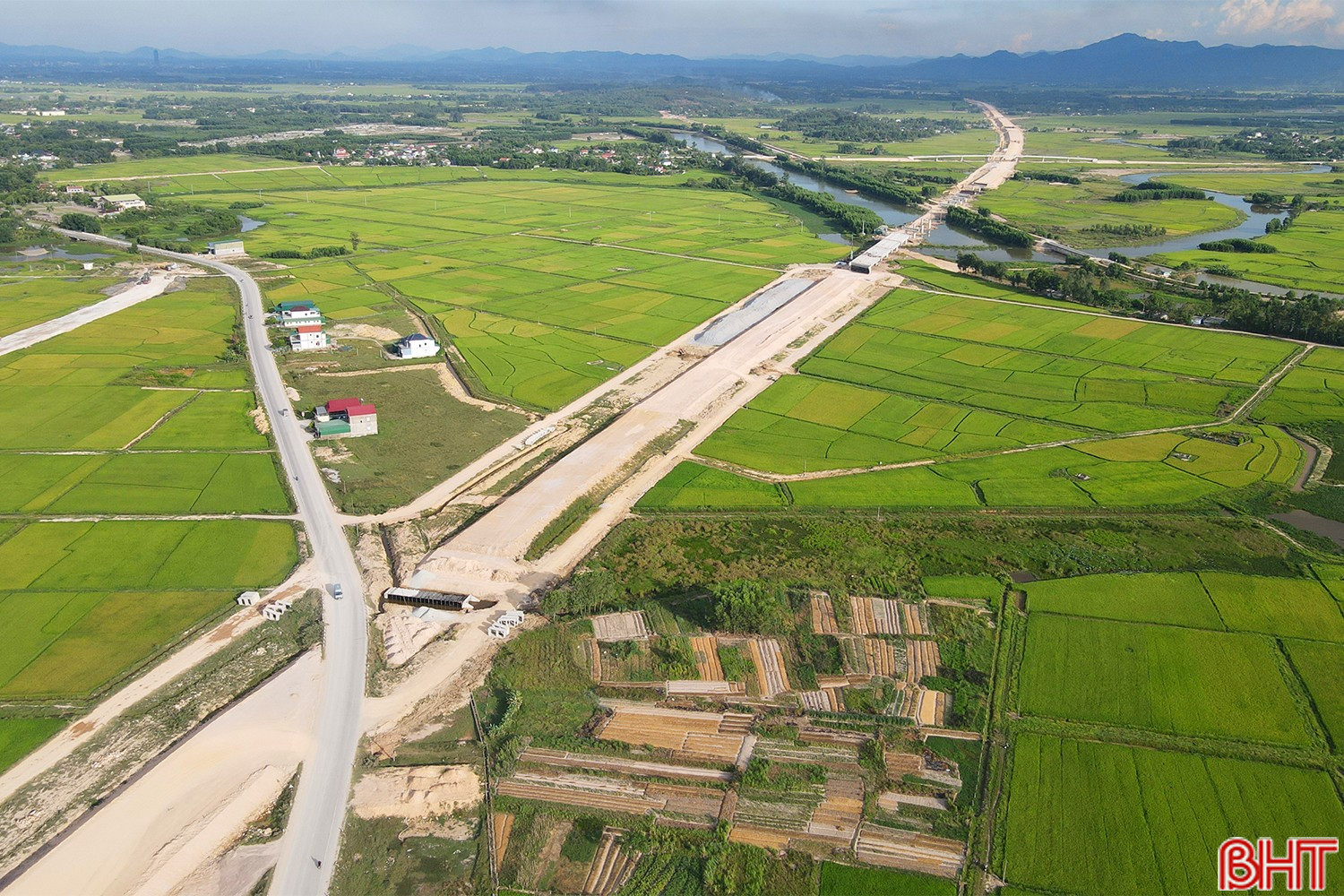 Diện mạo mới tuyến cao tốc Bắc - Nam qua Hà Tĩnh