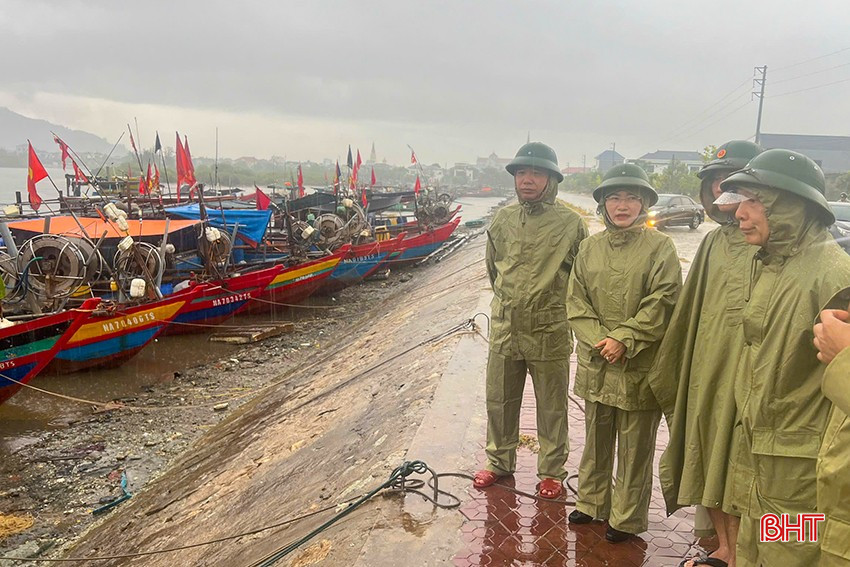 Theo dõi sát diễn biến mưa bão để kịp thời ứng phó theo phương châm “4 tại chỗ”