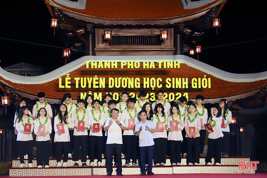 Truyền thống hiếu học - mạch nguồn không bao giờ vơi cạn