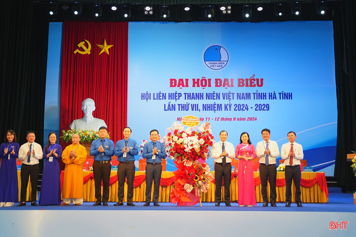 Thanh niên Hà Tĩnh xung kích - tình nguyện - sáng tạo - hội nhập - phát triển