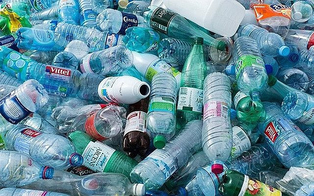 Mỗi năm Việt Nam thải ra môi trường 3,2 triệu tấn rác thải nhựa