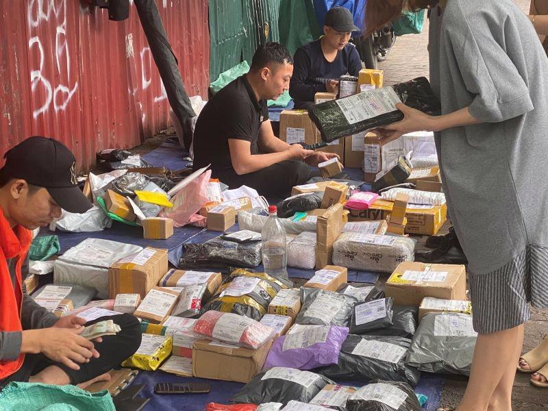 Năm 2030 lượng rác thải nhựa từ thương mại điện tử sẽ lên tới 800 nghìn tấn