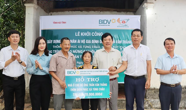 BIDV hỗ trợ xây dựng nhà nhân ái trên địa bàn huyện Đức Thọ