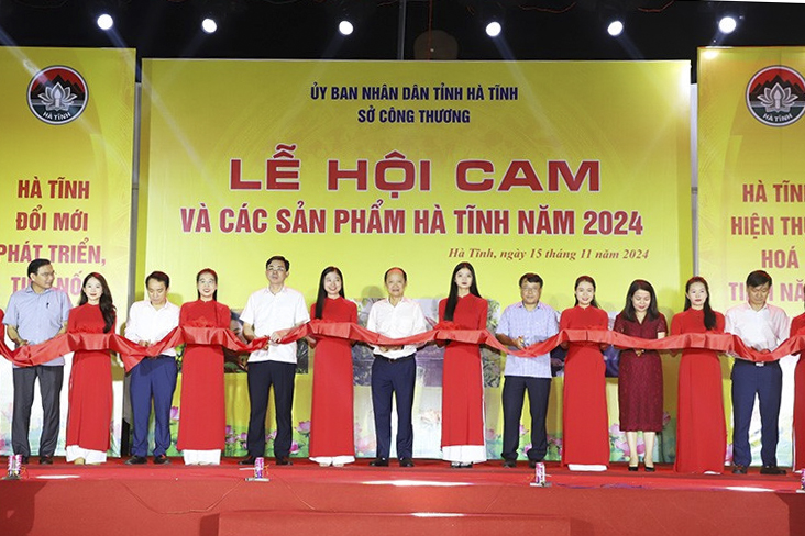 Khai mạc lễ hội Cam và sản phẩm Hà Tĩnh năm 2024