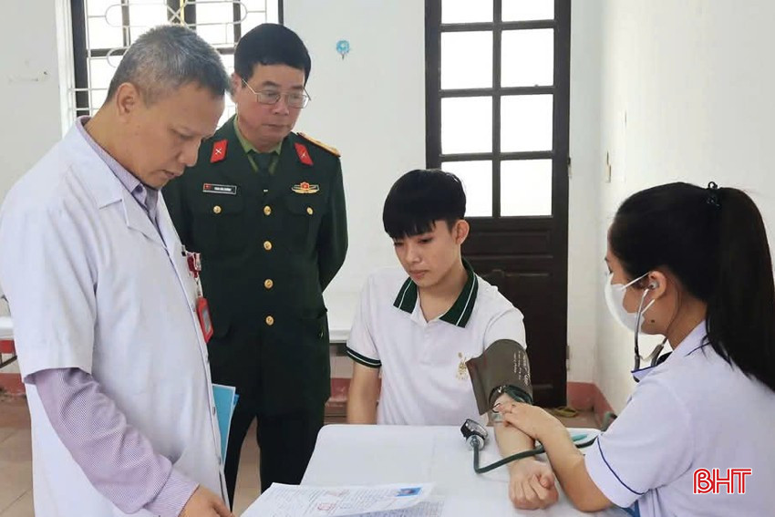 Hà Tĩnh đảm bảo tiến độ và chất lượng khám tuyển nghĩa vụ quân sự