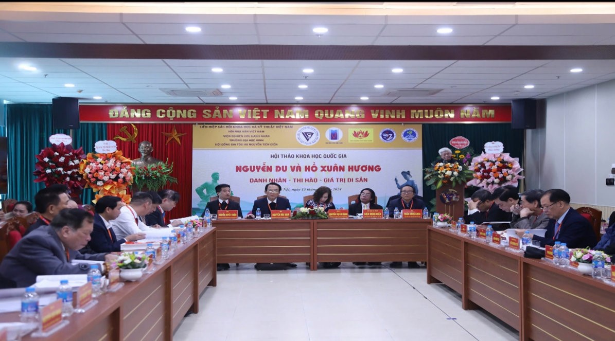 Hội thảo “Nguyễn Du và Hồ Xuân Hương - danh nhân - thi hào - giá trị di sản”