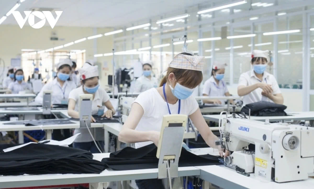 Chiến lược nào để Việt Nam vượt qua bẫy thu nhập trung bình?