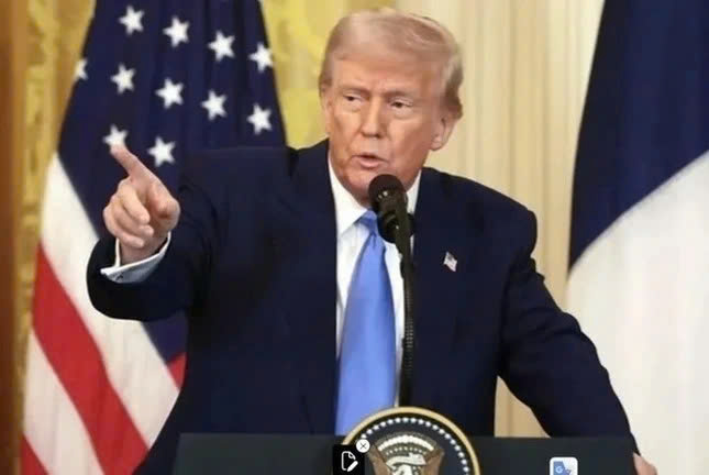 Ông Trump tăng gấp đôi mức thuế bổ sung đối với hàng hóa Trung Quốc