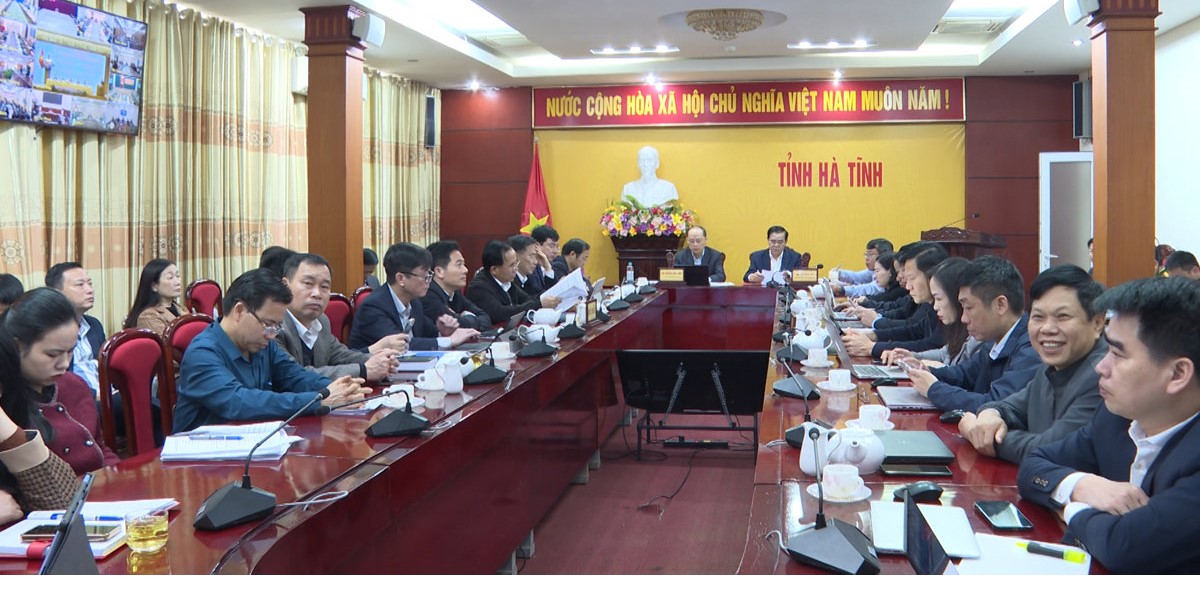 Hà Tĩnh tham dự Hội nghị trực tuyến phát triển khoa học, công nghệ, đổi mới sáng tạo, chuyển đổi số và Đề án 06