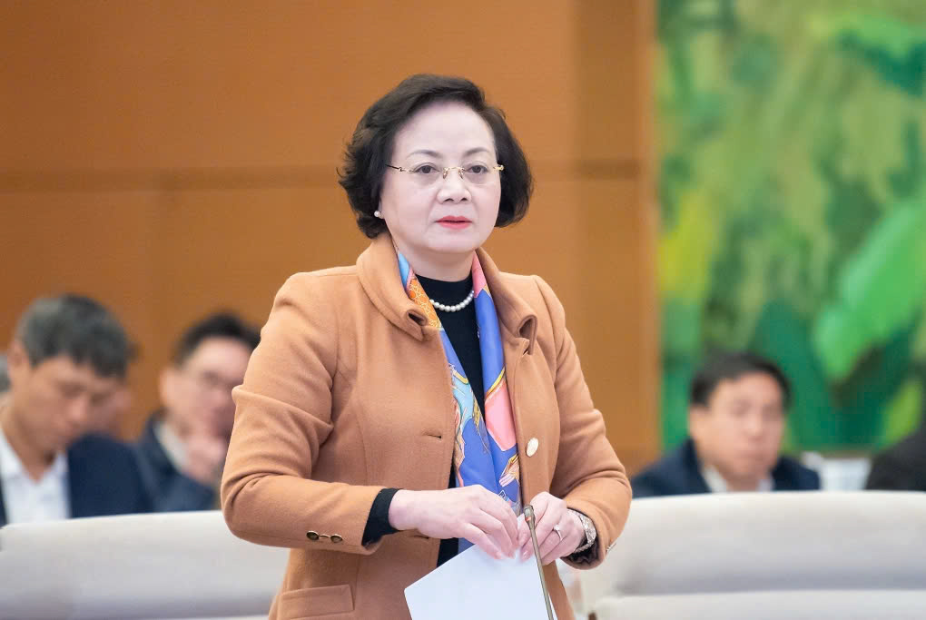 Đề xuất luật hóa việc miễn trách nhiệm với cán bộ 'dám nghĩ dám làm'