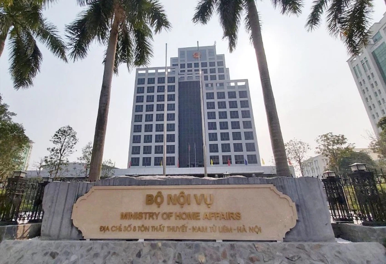 Đề xuất chính sách đối với người hoạt động không chuyên trách ở cấp xã, thôn, tổ dân phố