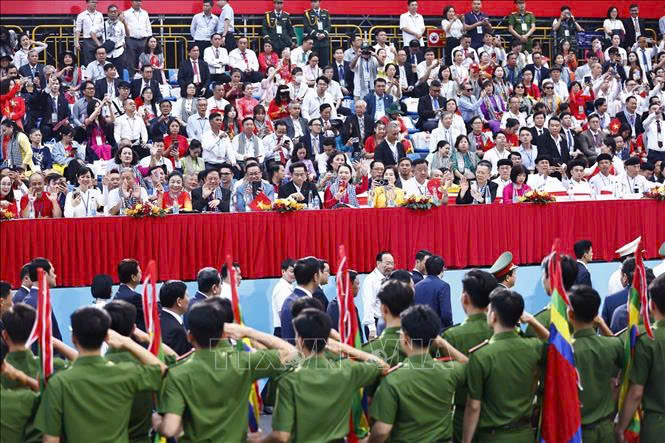 Lễ kỷ niệm, diễu binh, diễu hành 50 năm Ngày giải phóng miền Nam, thống nhất đất nước