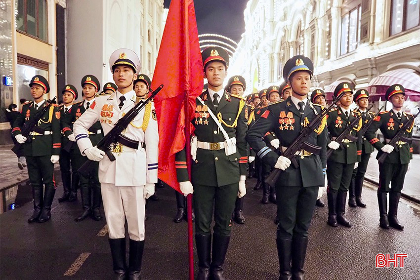 Những quân nhân Hà Tĩnh trong đội hình duyệt binh trên Quảng trường Đỏ Liên bang Nga