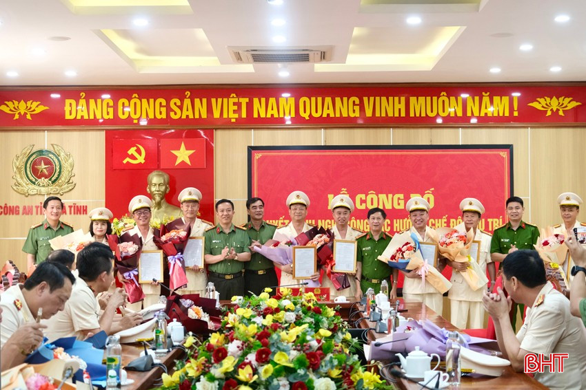 16 lãnh đạo cấp phòng Công an Hà Tĩnh tự nguyện nghỉ hưu trước tuổi