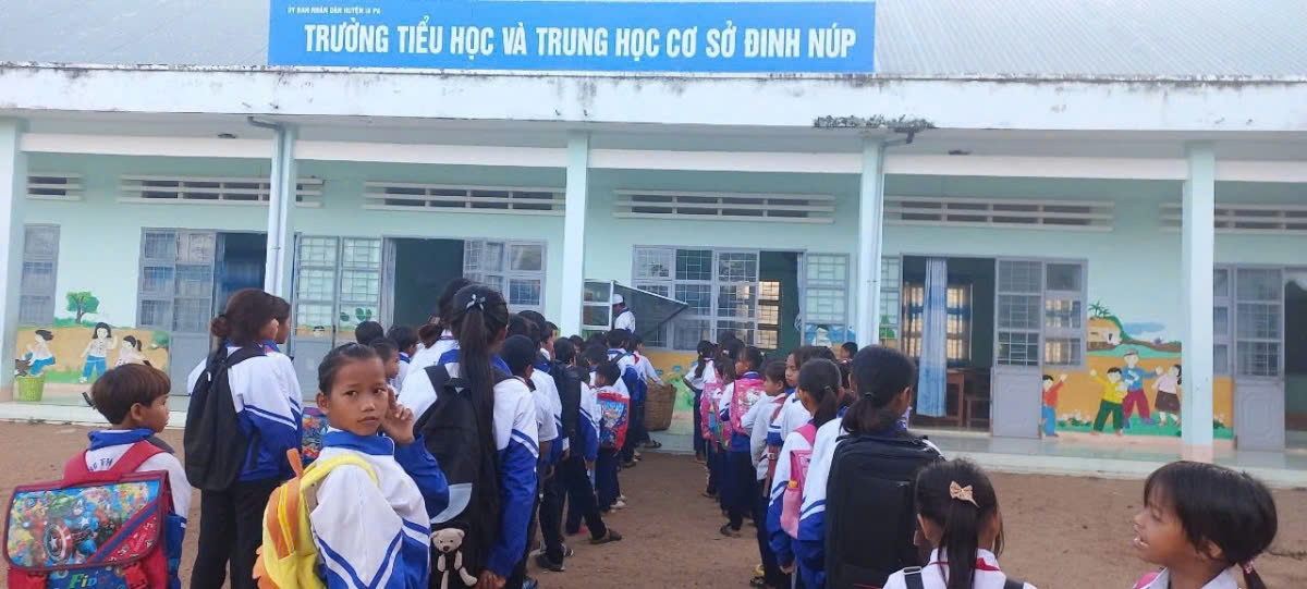 Dạy 2 buổi/ngày, miễn học phí - Quyết sách đột phá vì một nền giáo dục công bằng