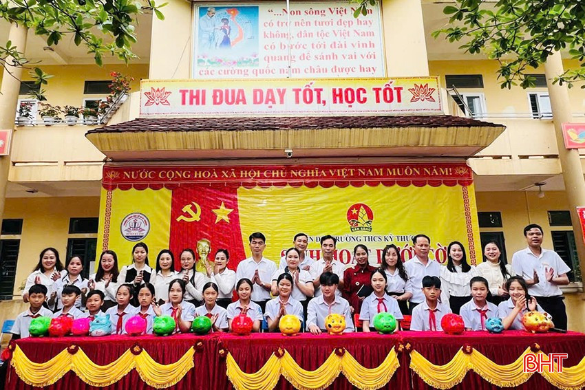 Dâng lên Người những bông hoa “nghìn việc tốt”
