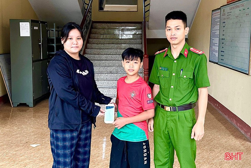 Dâng lên Người những bông hoa “nghìn việc tốt”
