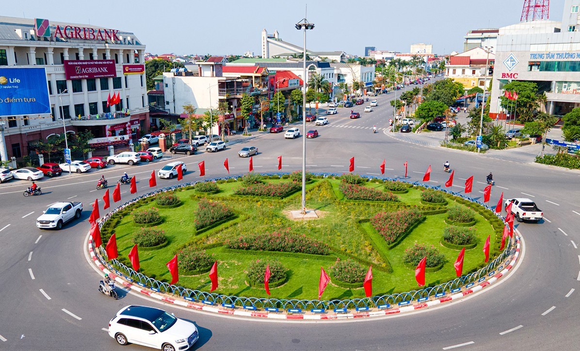 Hà Tĩnh đẩy mạnh tuyên truyền Đại hội Đảng các cấp, Đại hội Đảng bộ tỉnh lần thứ XX và Đại hội XIV của Đảng gắn với xây dựng chính quyền hai cấp